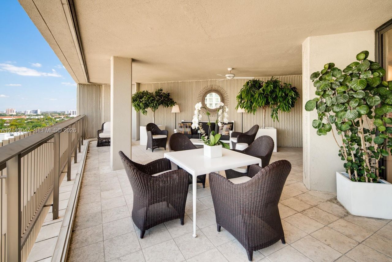 2901 S Bayshore Dr , Unit PH-F, Coconut Grove, FL 33133 Photo