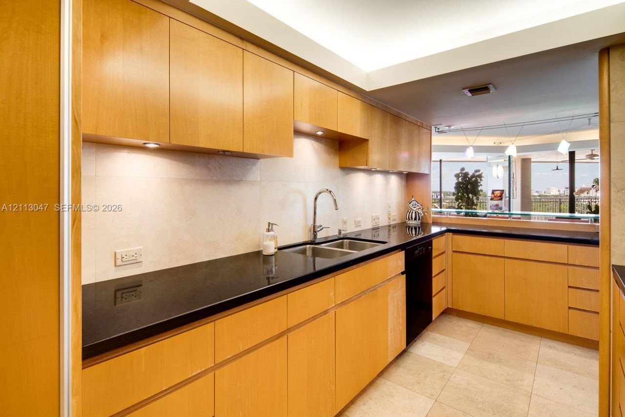 2901 S Bayshore Dr , Unit PH-F, Coconut Grove, FL 33133 Photo