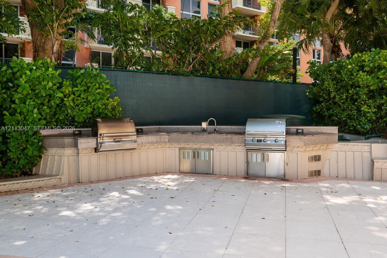 2901 S Bayshore Dr , Unit PH-F, Coconut Grove, FL 33133 Photo