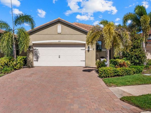 216 SOLIERA STREET , NOKOMIS, FL 34275
