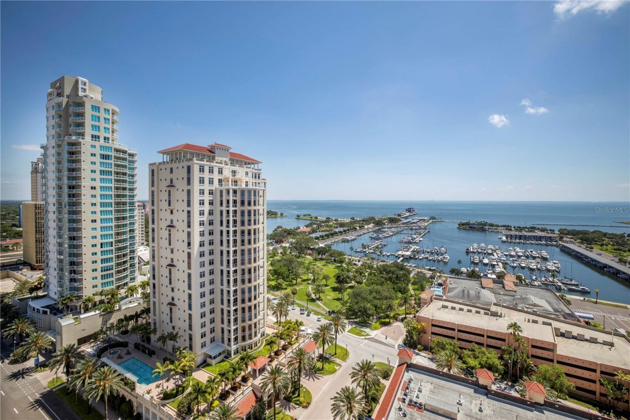 100 1st Avenue N, Unit 1804, Saint Petersburg, FL 33701 Main Photo