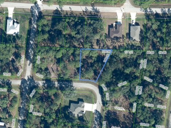 5318 TREVINO AVENUE , SEBRING, FL 33872
