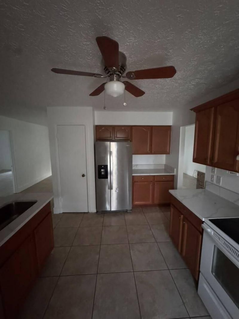 1102 SE Oriental Avenue, Port Saint Lucie, FL 34952 Photo