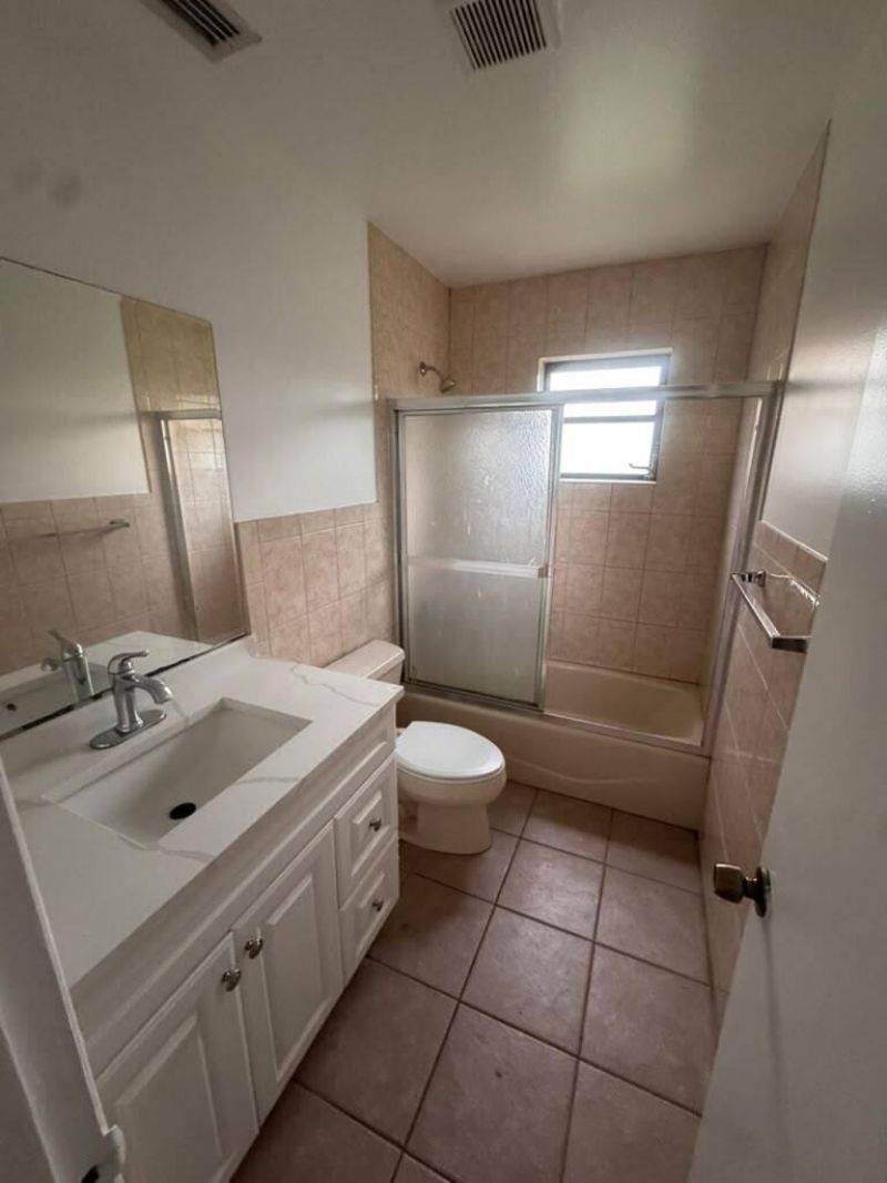 1102 SE Oriental Avenue, Port Saint Lucie, FL 34952 Photo
