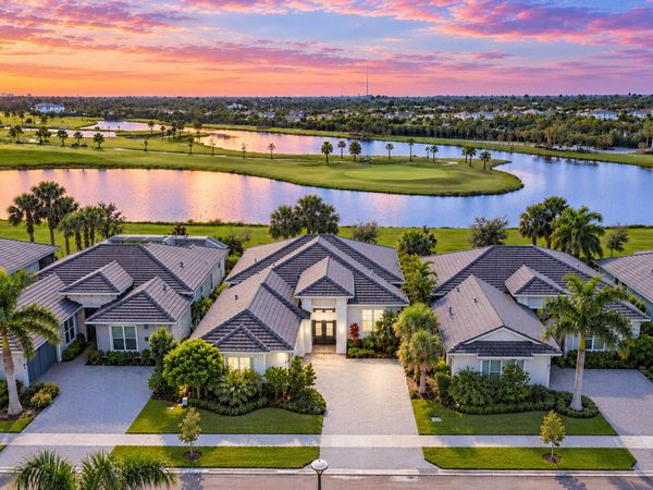 9934 Timber Creek Way, Palm Beach Gardens, FL 33412