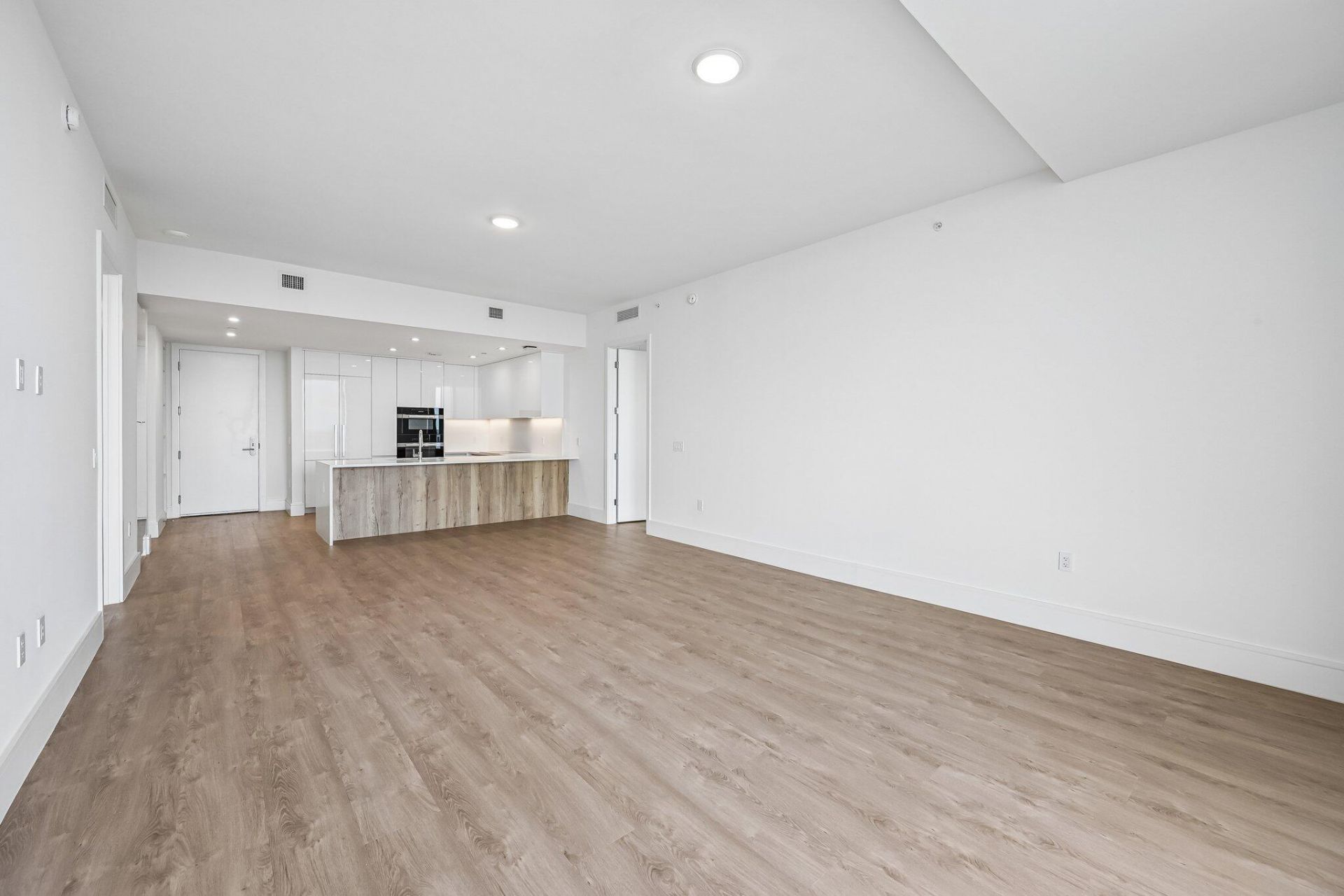 220 Lake Shore Drive, Unit 1913, West Palm Beach, FL 33403 Photo