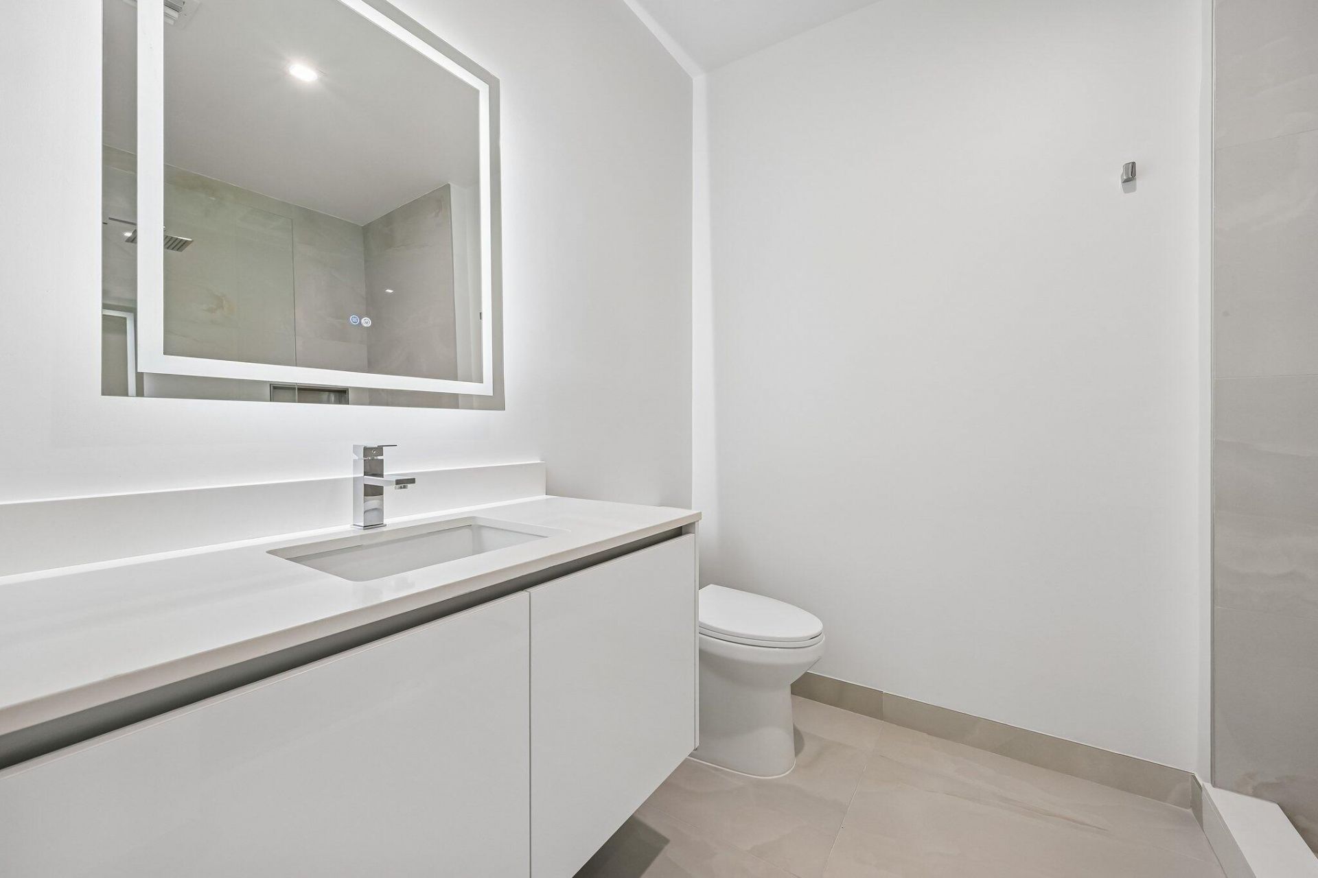 220 Lake Shore Drive, Unit 1913, West Palm Beach, FL 33403 Photo