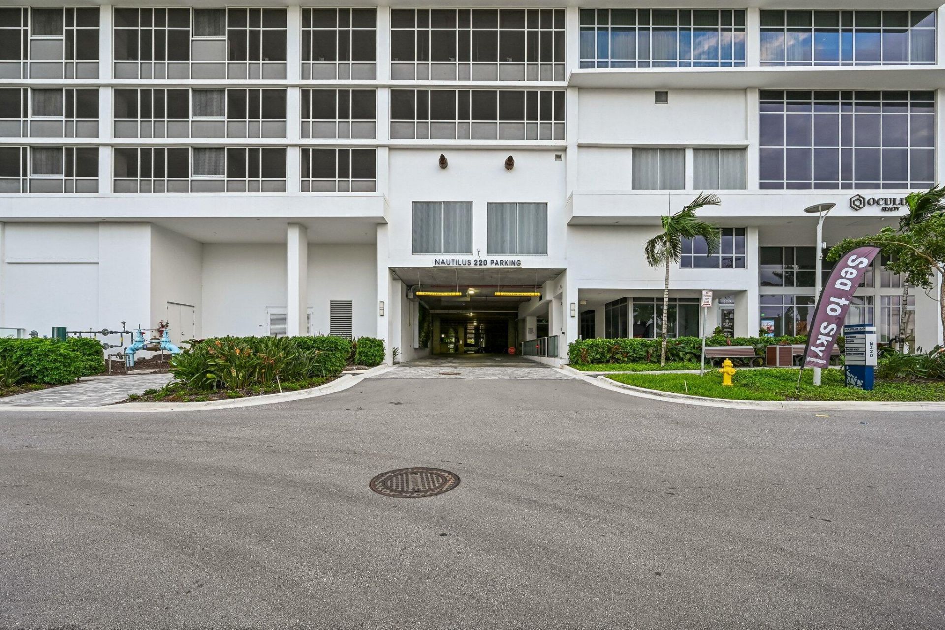220 Lake Shore Drive, Unit 1913, West Palm Beach, FL 33403 Photo