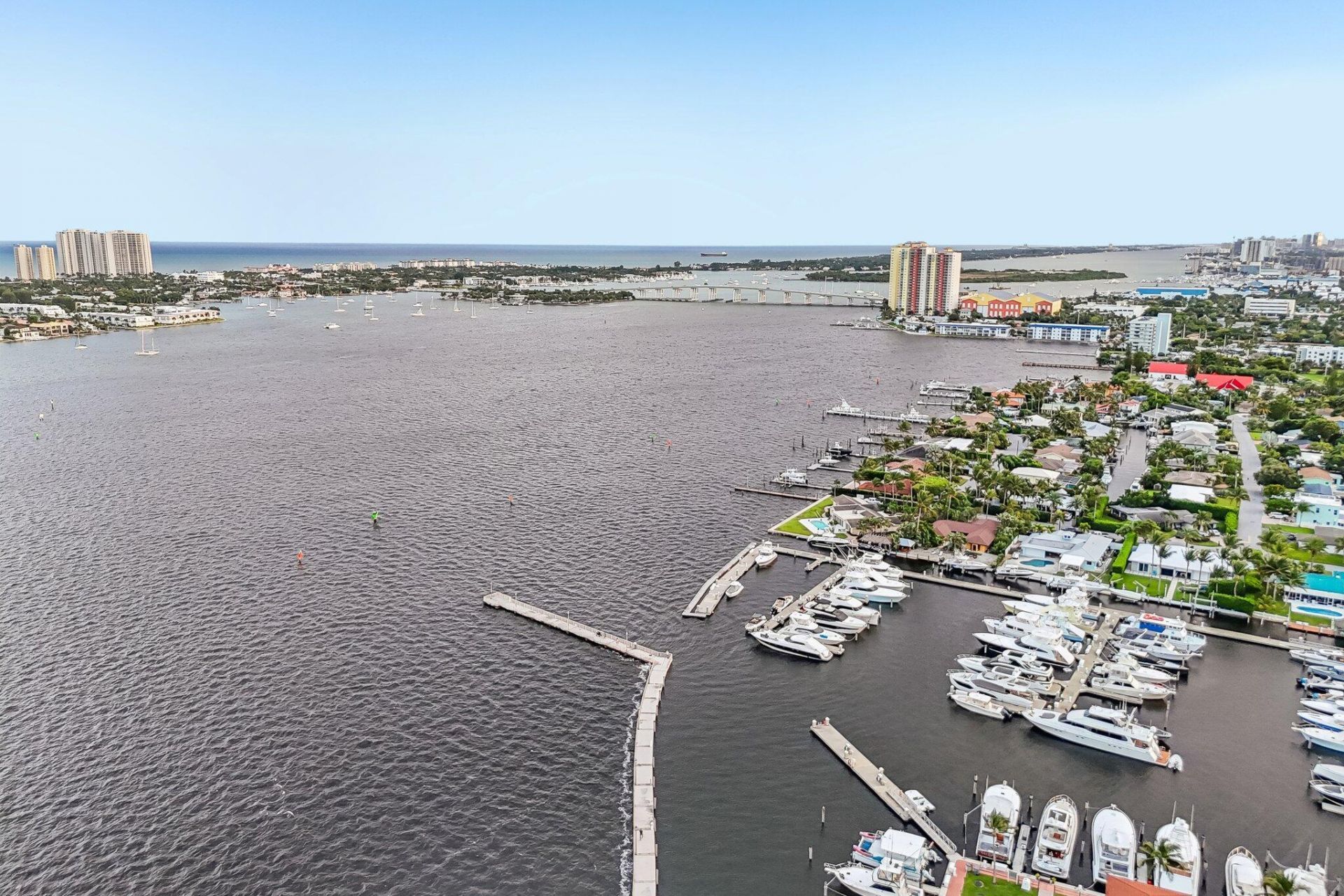 220 Lake Shore Drive, Unit 1913, West Palm Beach, FL 33403 Photo