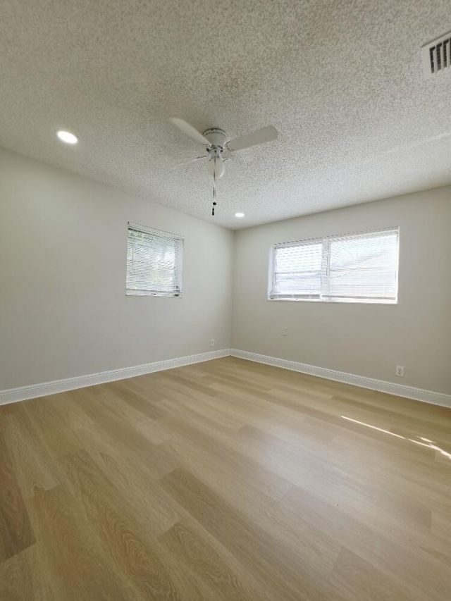 3070 SE 1st Place, Boynton Beach, FL 33435 Photo