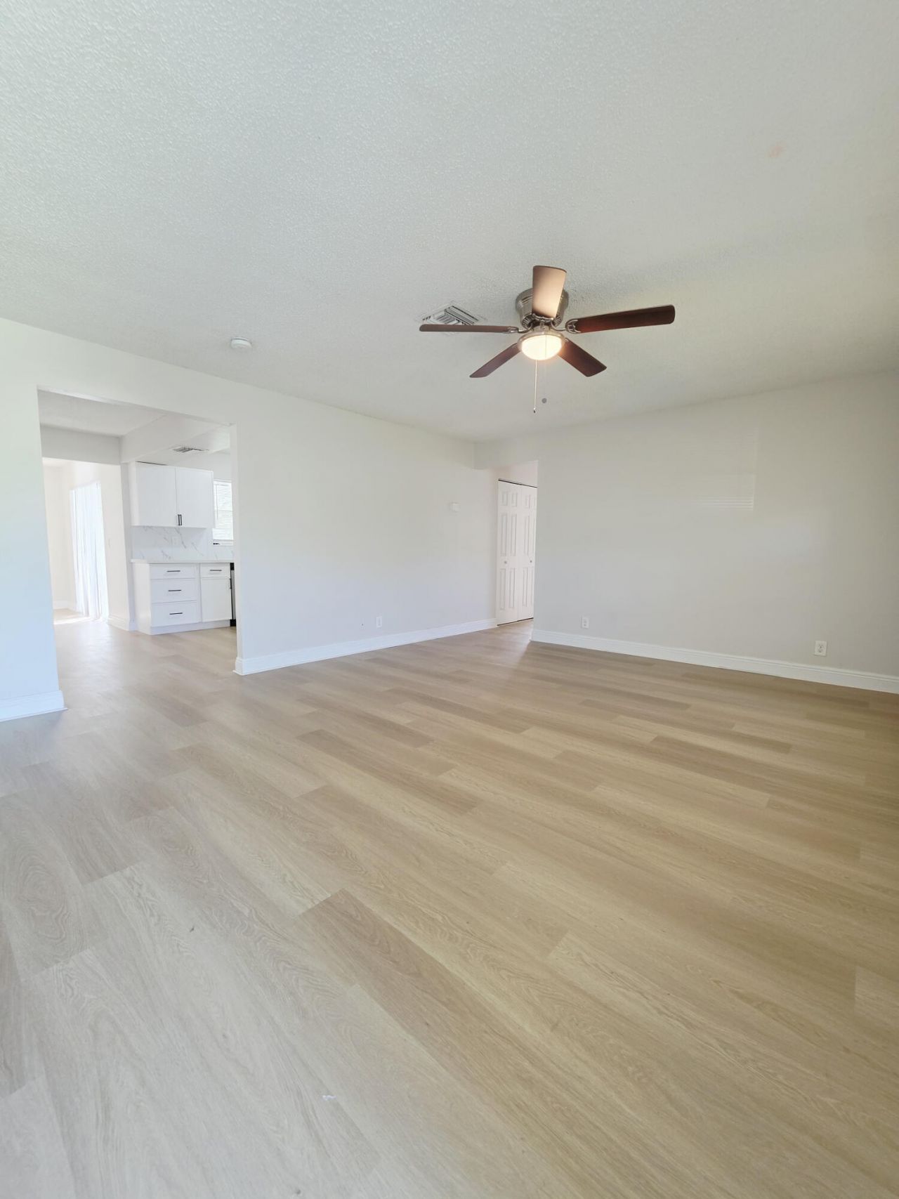 3070 SE 1st Place, Boynton Beach, FL 33435 Photo