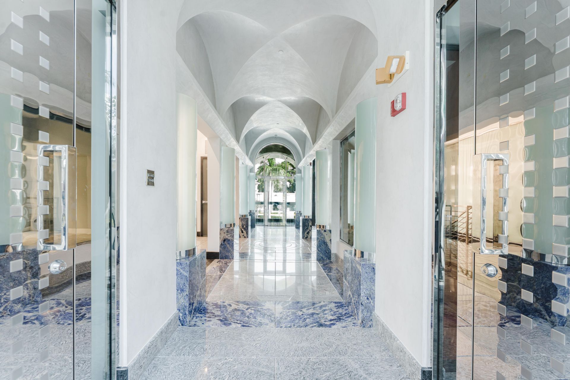 720 E Palmetto Park Road, Boca Raton, FL 33432 Photo
