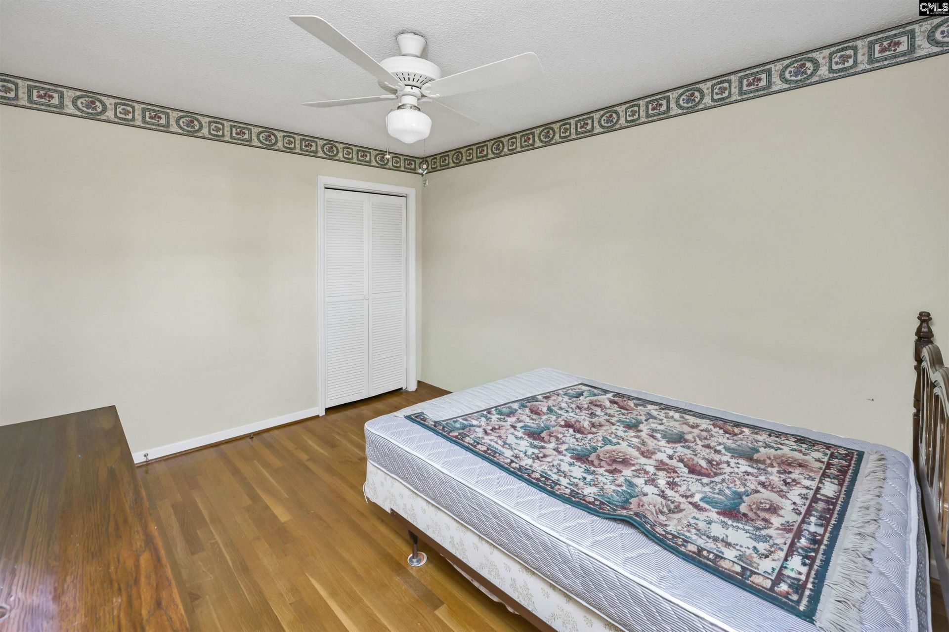 117 Springfield  Photo 10