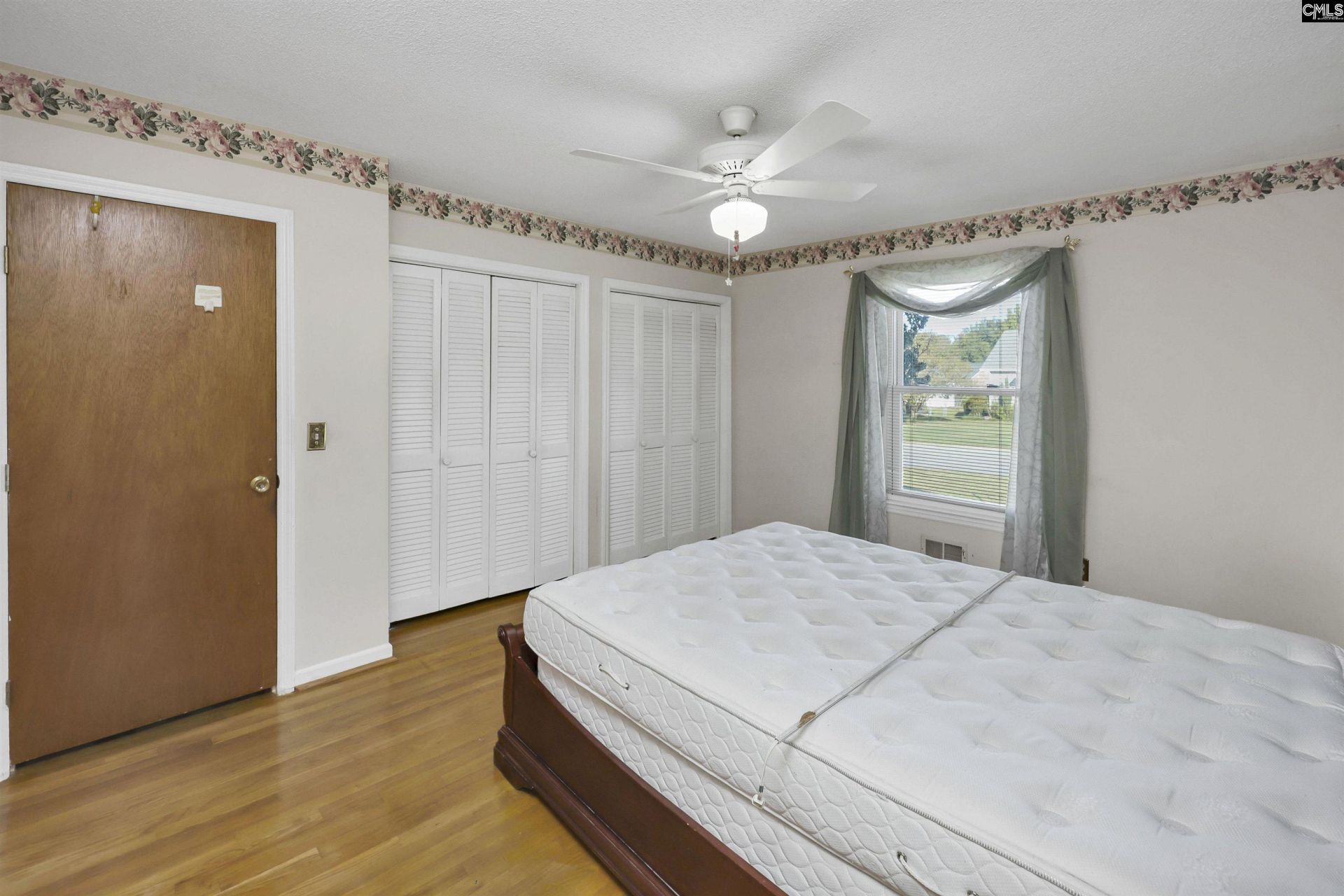 117 Springfield  Photo 15