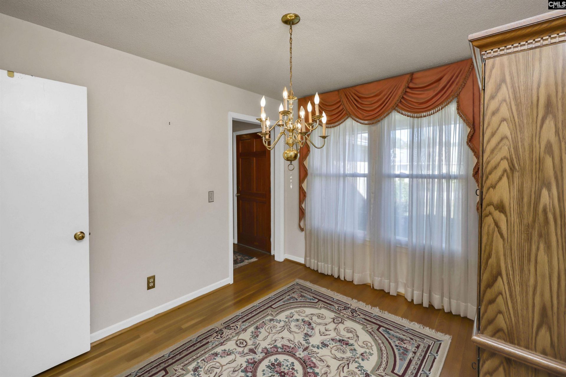 117 Springfield  Photo 29