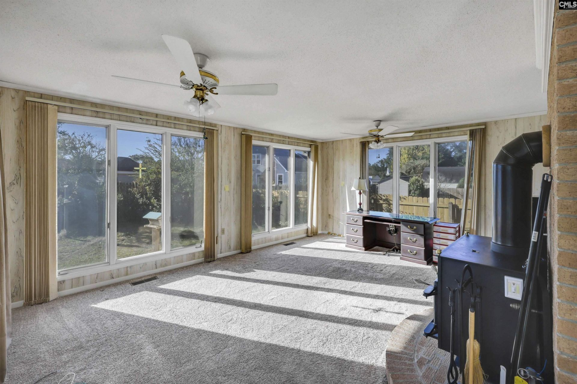 117 Springfield  Photo 31