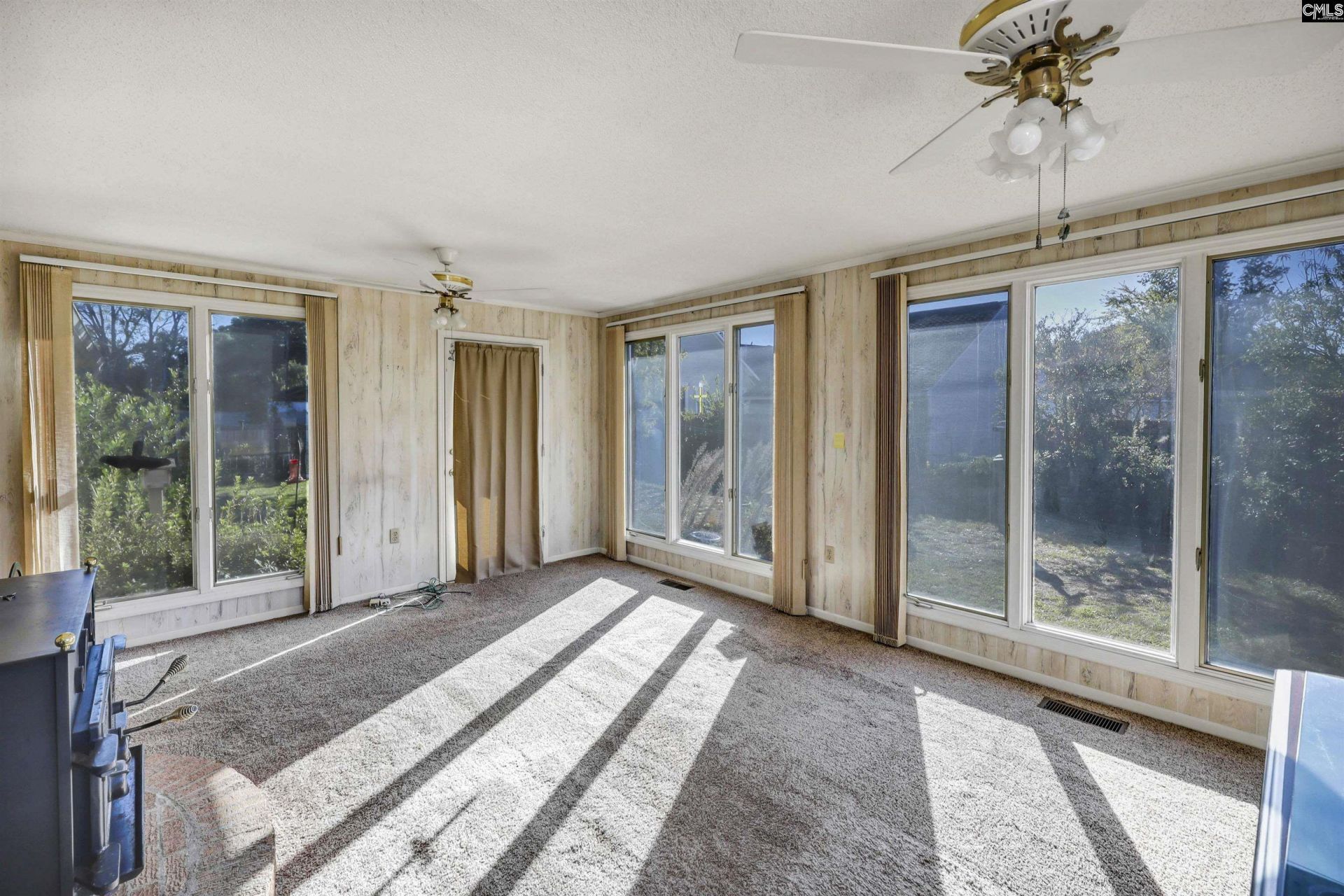 117 Springfield  Photo 34
