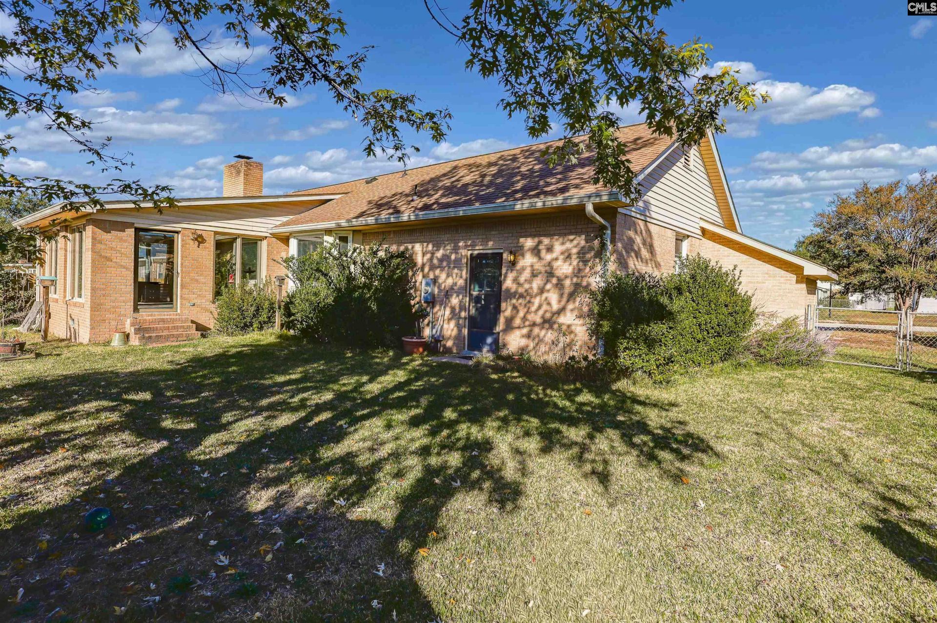 117 Springfield  Photo 39