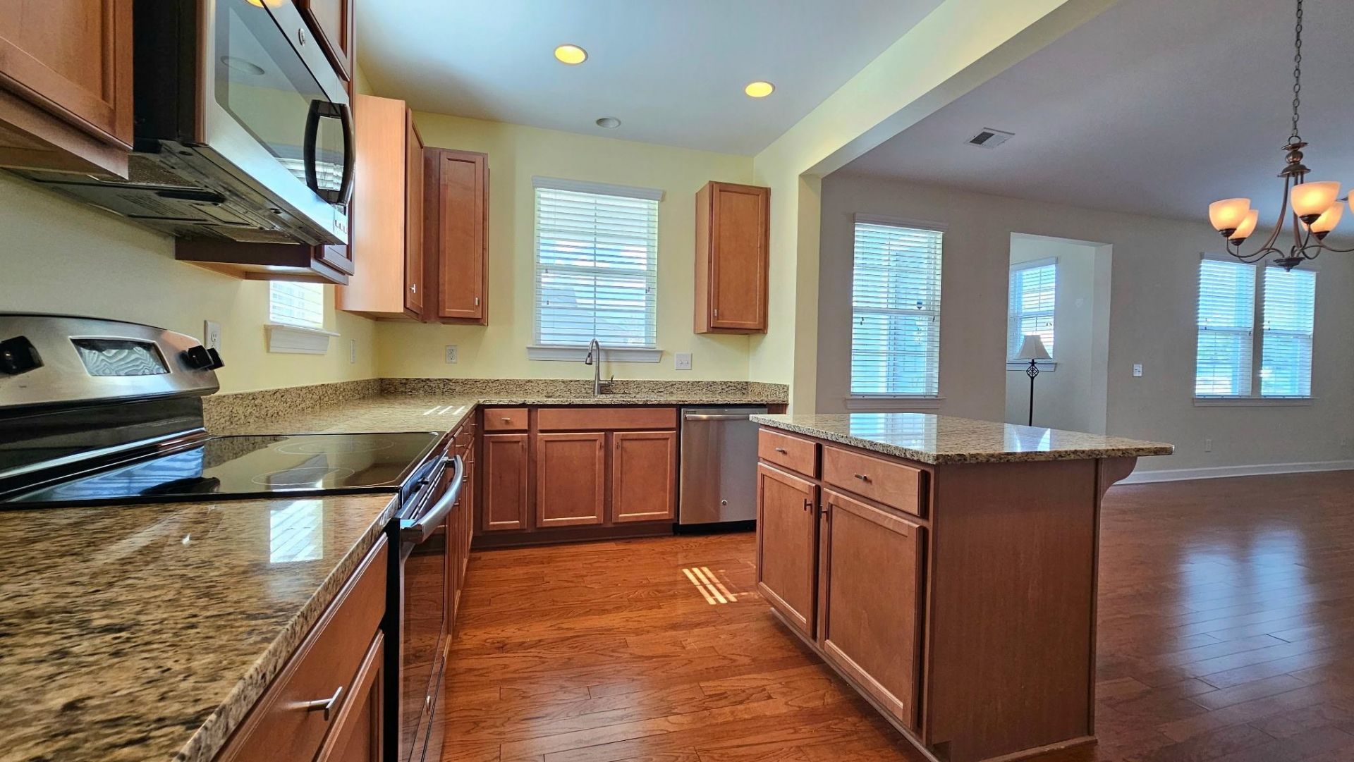 1700-a Culbertson Ave. Photo 18