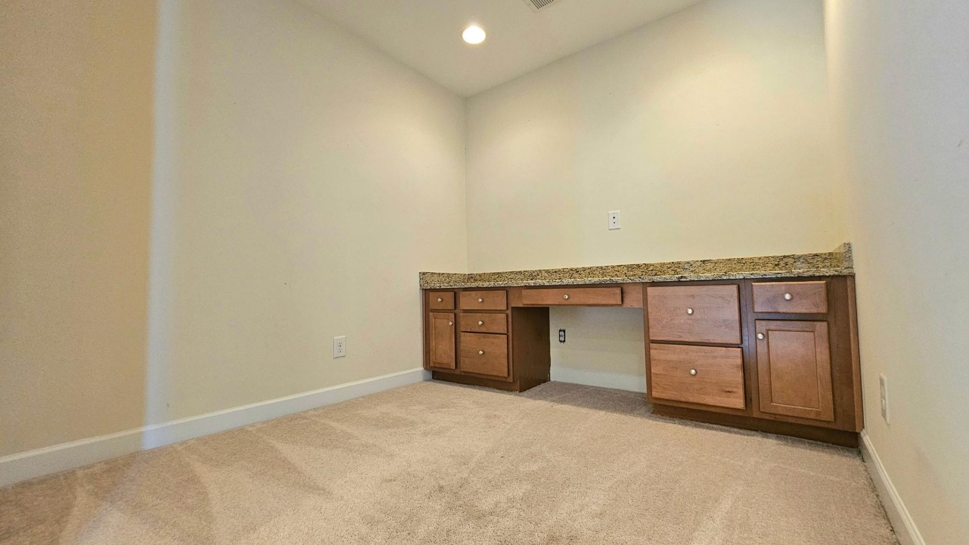 1700-a Culbertson Ave. Photo 27
