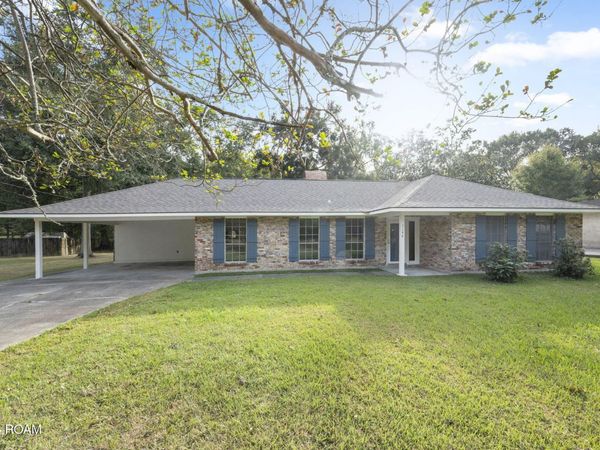 5146 Newell Street, Zachary, LA 70791