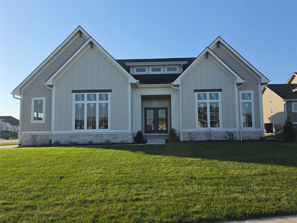 4626 Centennial Boulevard, Urbandale, IA 50323