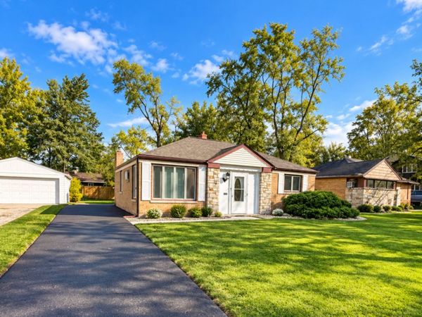 62 Marquette Street , Park Forest, IL 60466