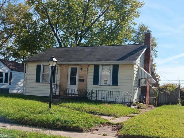 2928 Avenue H, Fort Madison, IA 52627