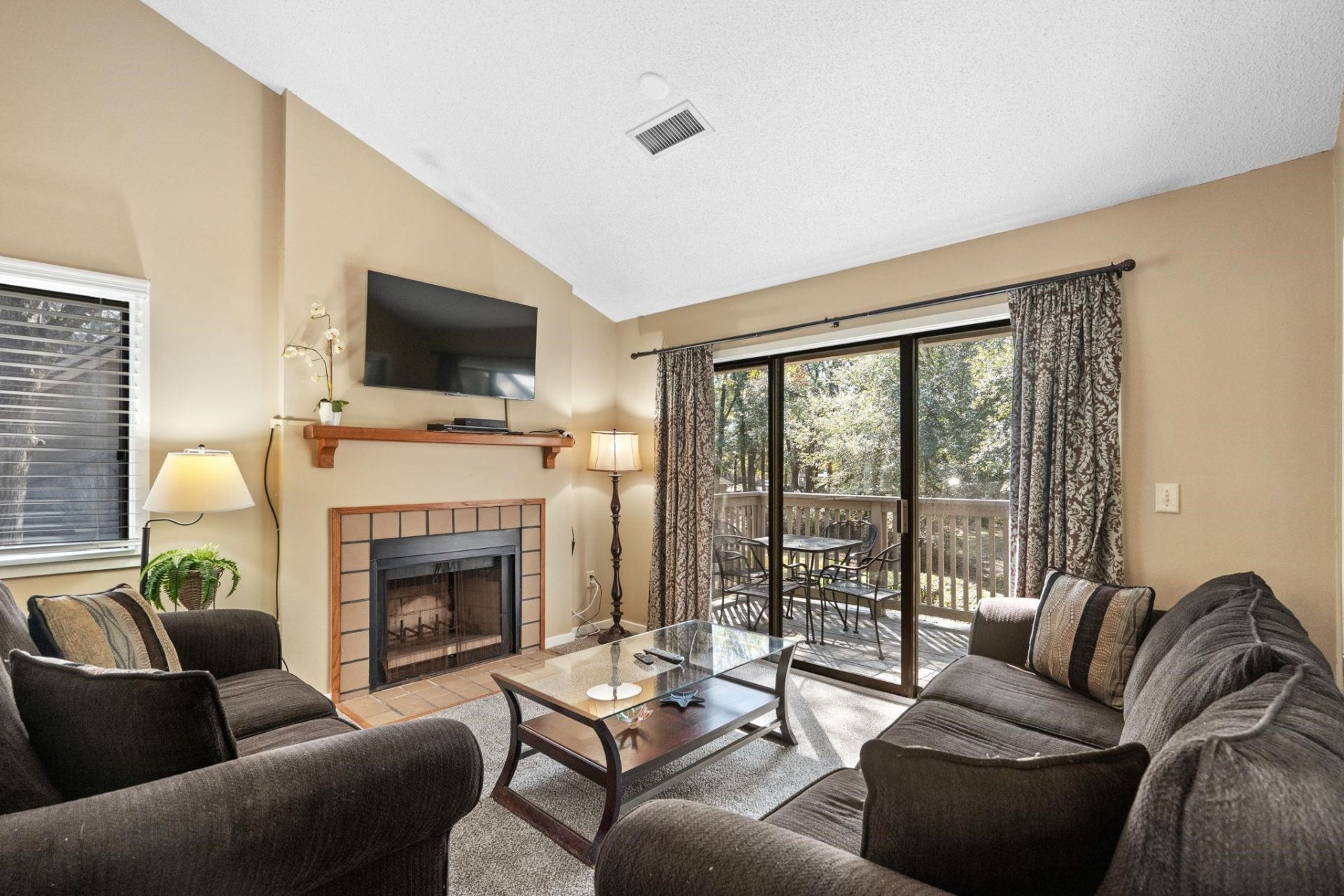 203 Baslow Ct.  Photo 8