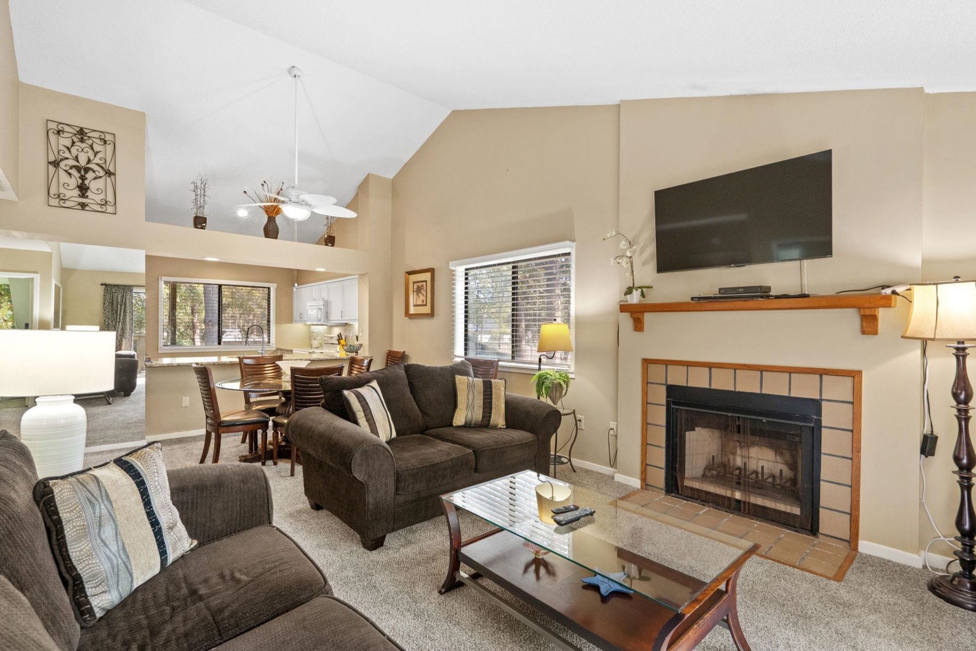 203 Baslow Ct.  Photo 9