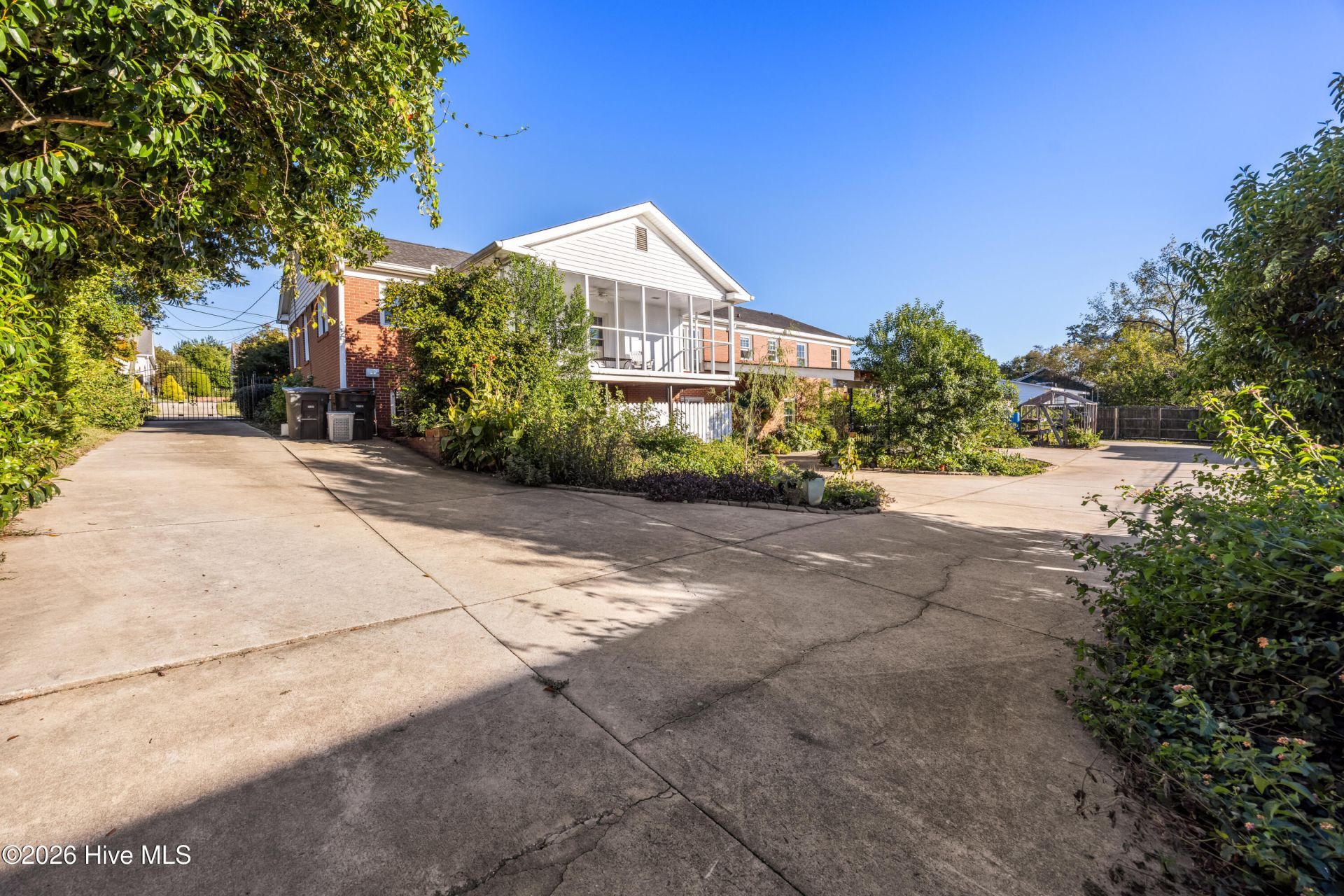1006 Lake Avenue Photo 75