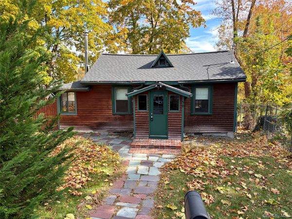 50 Forest Lane , Yorktown Heights, NY 10598