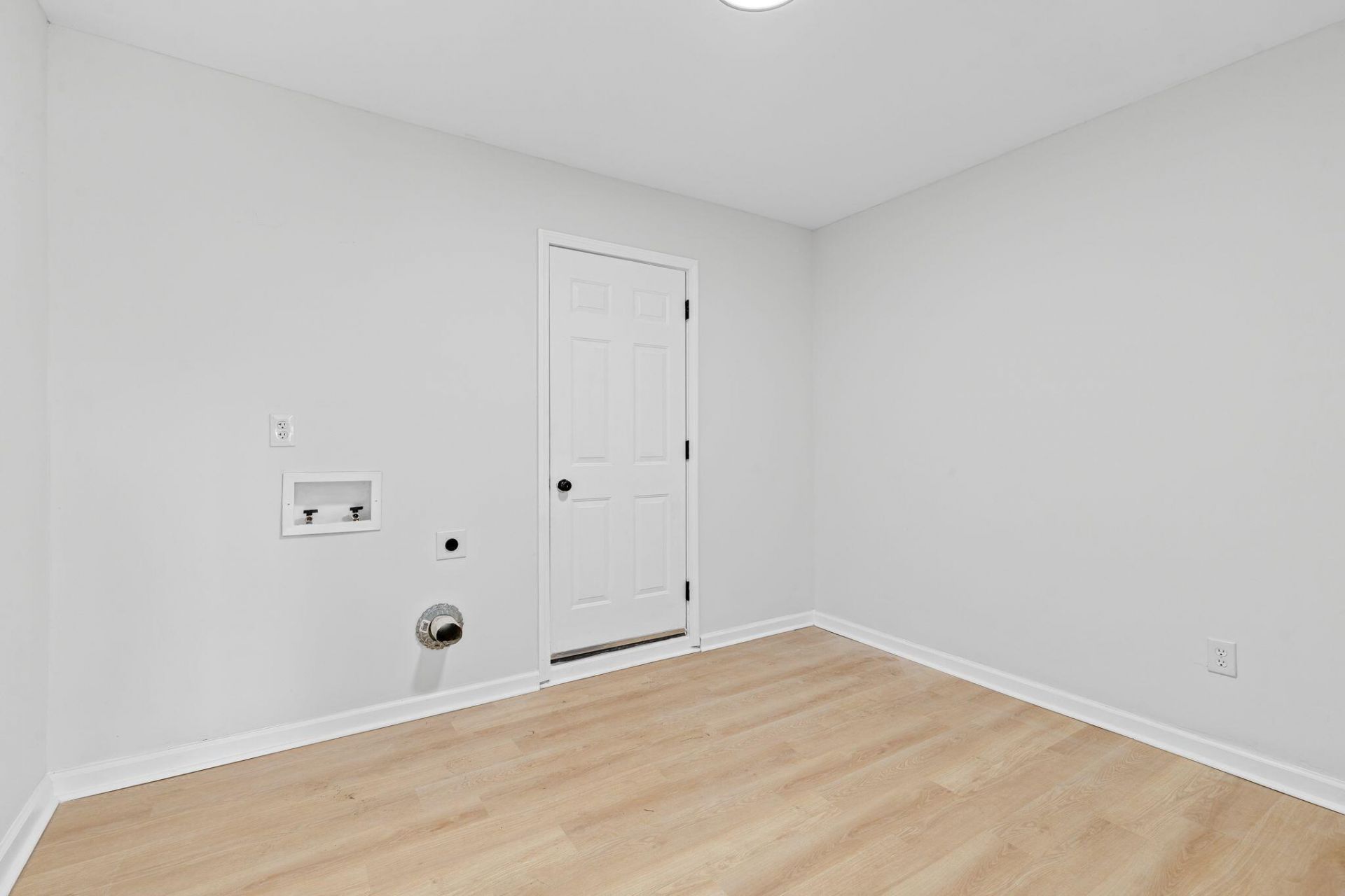 306 Resinwood Road Photo 15