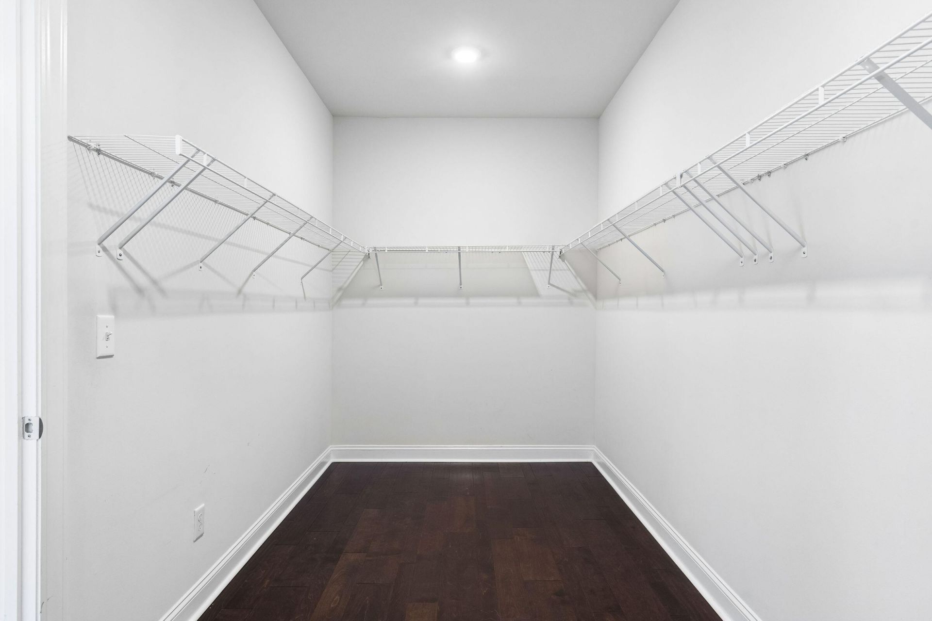 1253 Gannett Road Photo 45