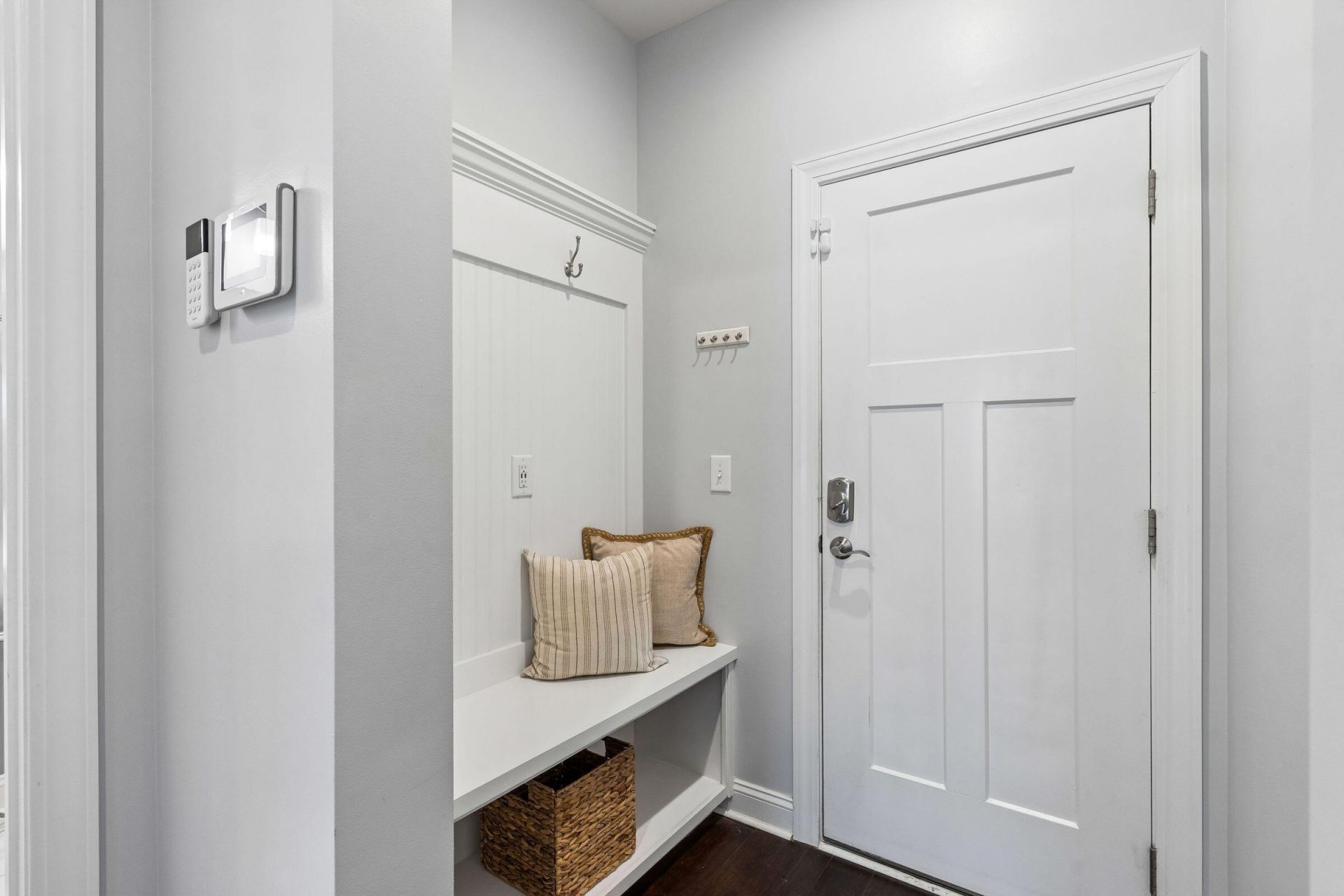 1253 Gannett Road Photo 59