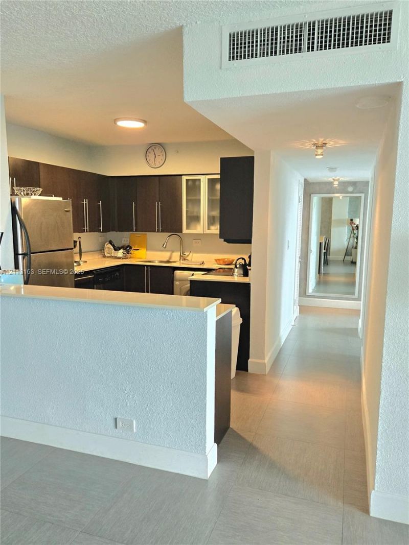 1500 Bay Rd , Unit 422S, Miami Beach, FL 33139 Photo