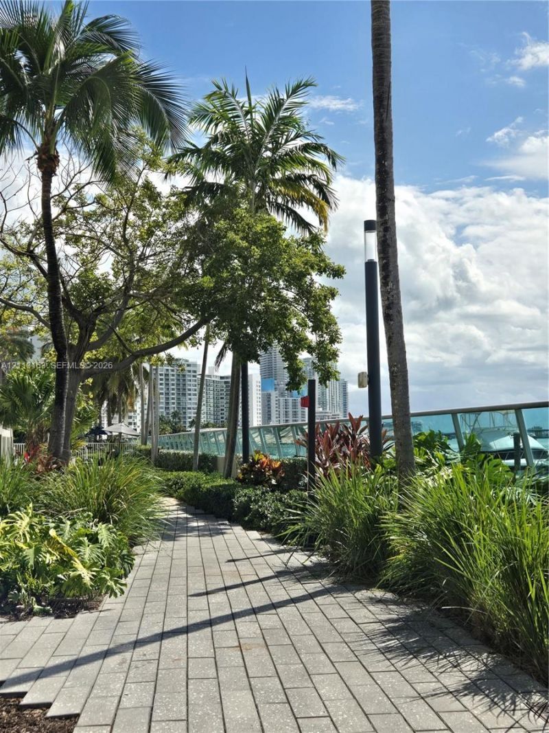 1500 Bay Rd , Unit 422S, Miami Beach, FL 33139 Photo