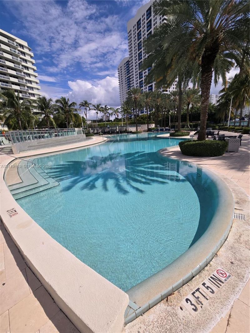 1500 Bay Rd , Unit 422S, Miami Beach, FL 33139 Photo