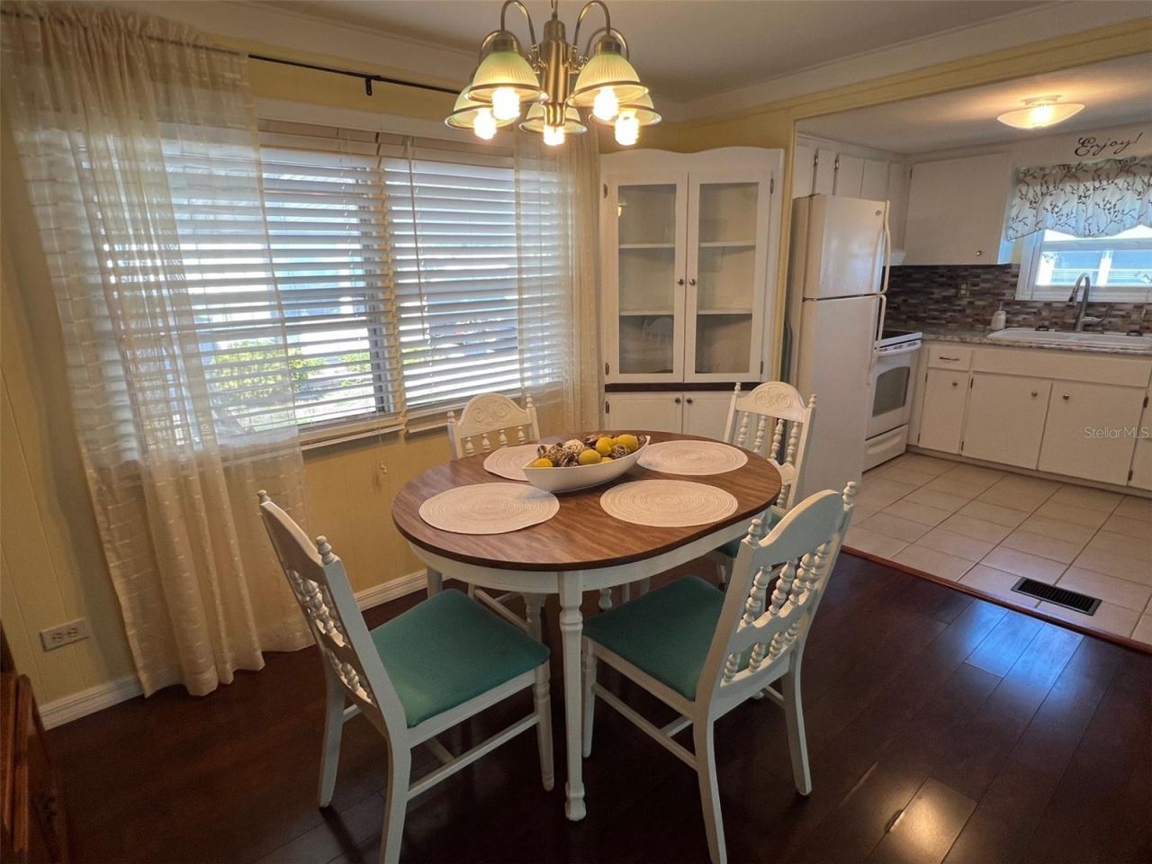 37 Pindo Palm Street E, Largo, FL 33770 Photo