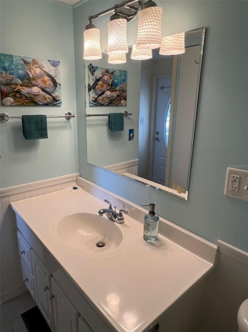 37 Pindo Palm Street E, Largo, FL 33770 Photo
