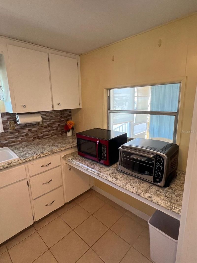 37 Pindo Palm Street E, Largo, FL 33770 Photo
