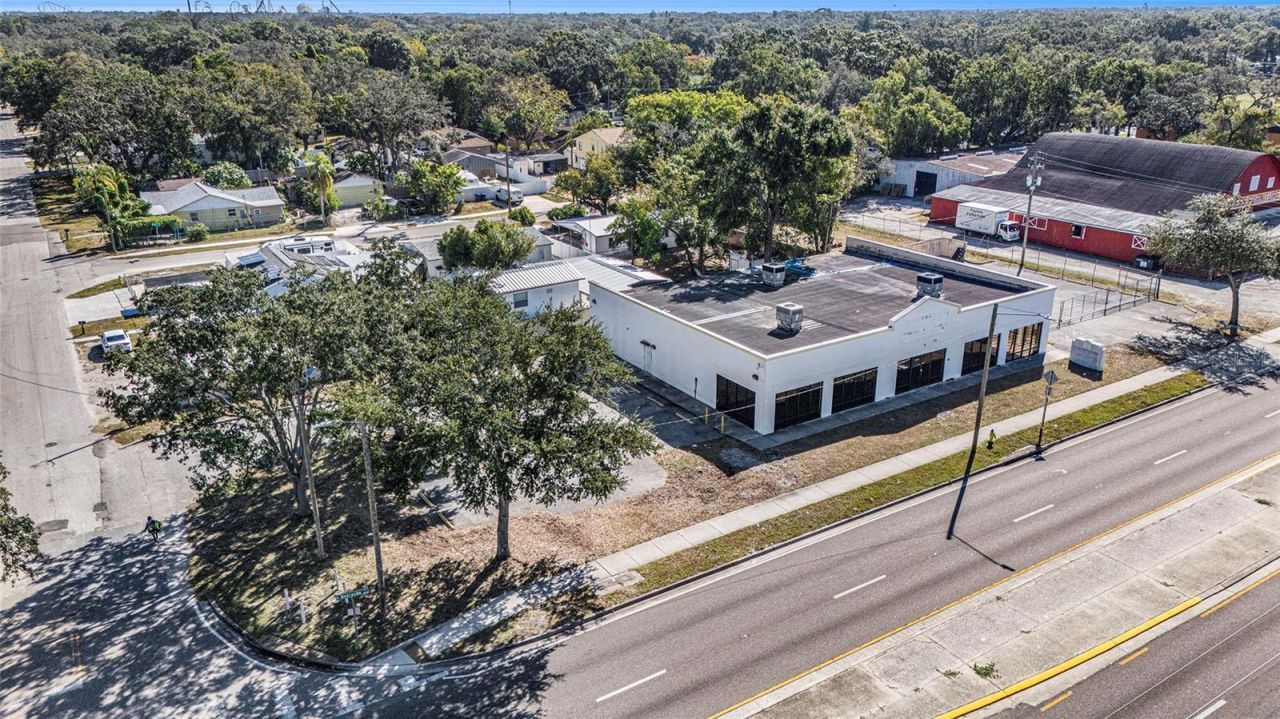 10015 N Nebraska Avenue , Tampa, FL 33612 Photo