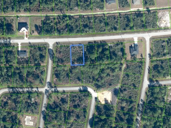 7433 SUN N LAKE BOULEVARD , SEBRING, FL 33872