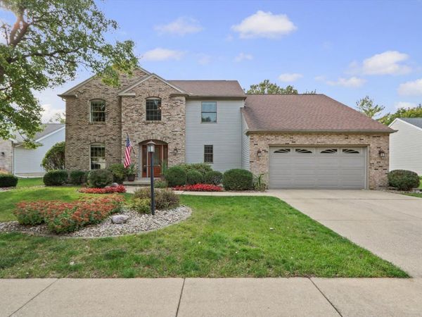 2403 Waterbury Place, Champaign, IL 61822