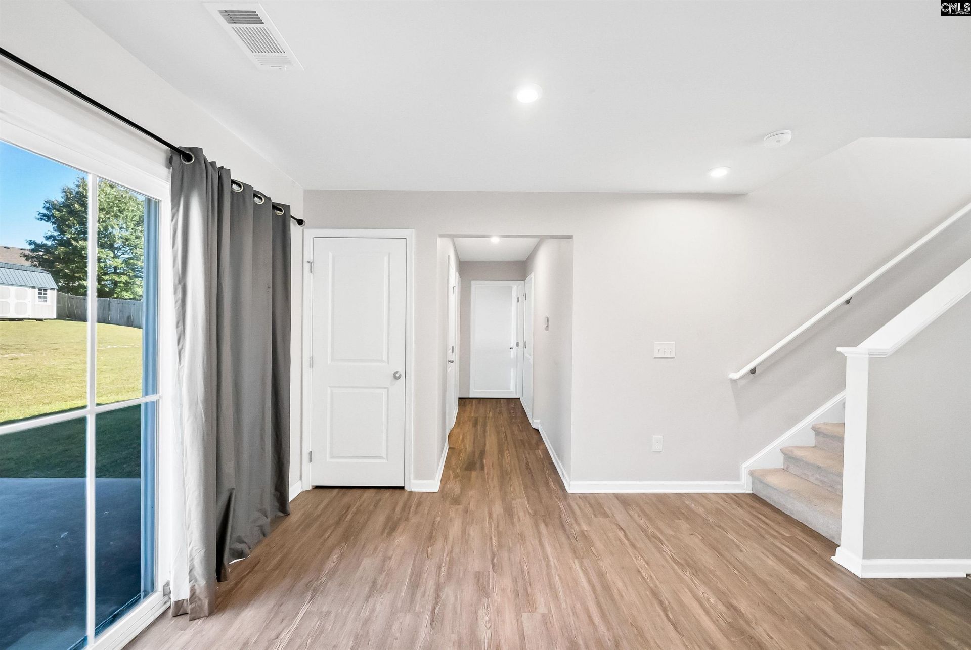 713 Sequioa Drive  Photo 11