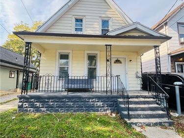 52 Dart Street , Buffalo, NY 14213
