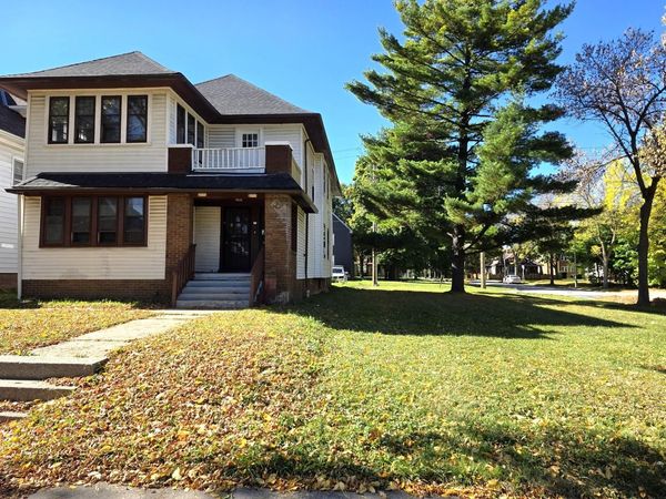 2773 N 44th STREET, Milwaukee, WI 53210