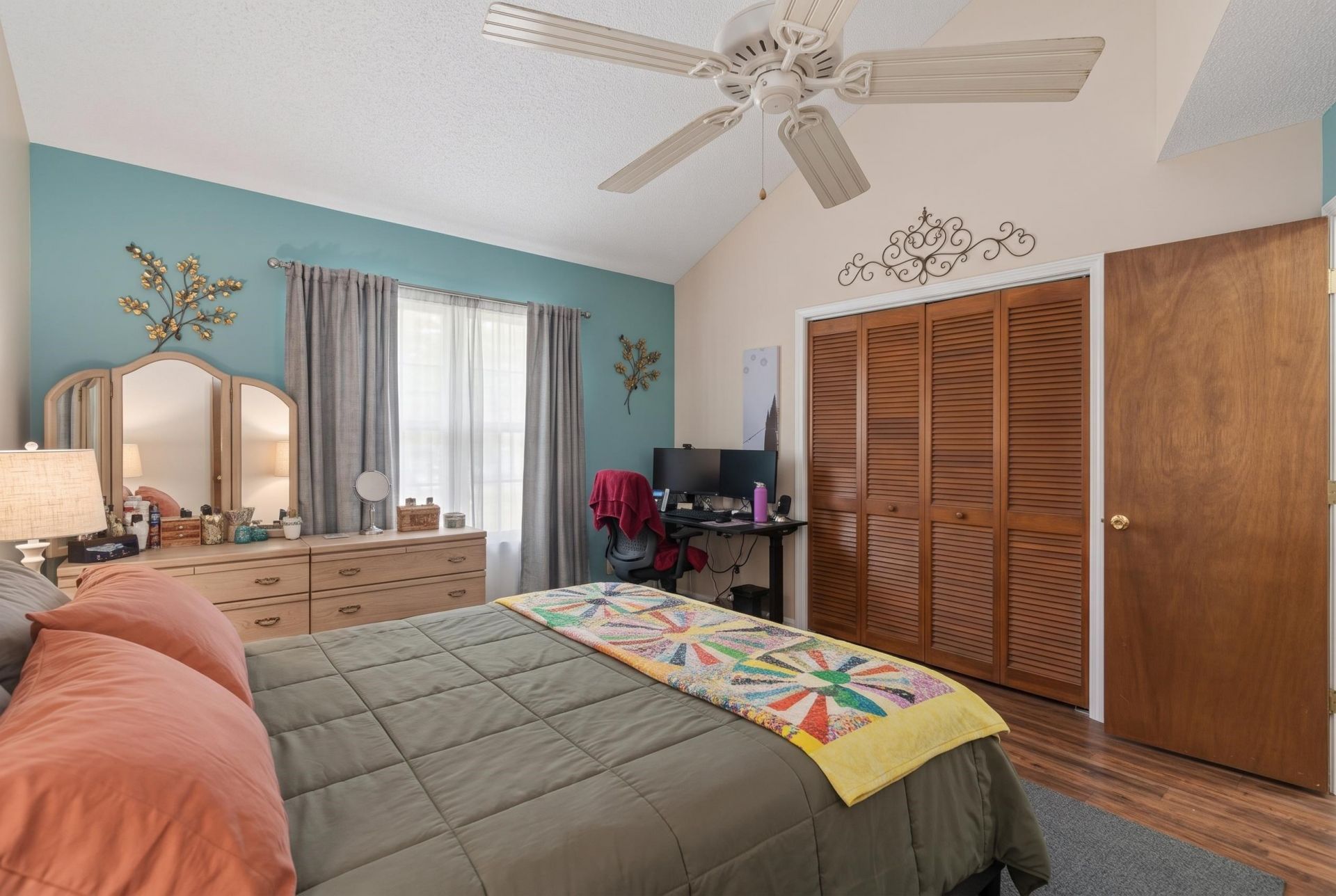 500 Fairway Village Dr.  Photo 16
