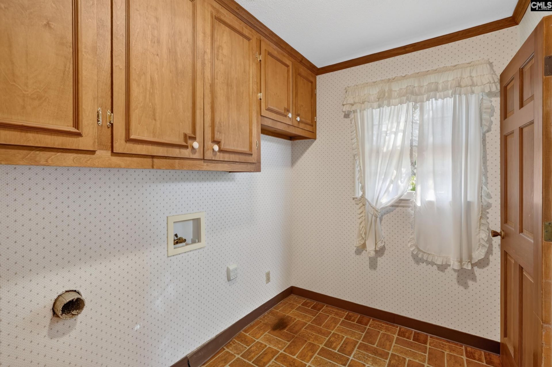 500 White Falls Drive  Photo 13