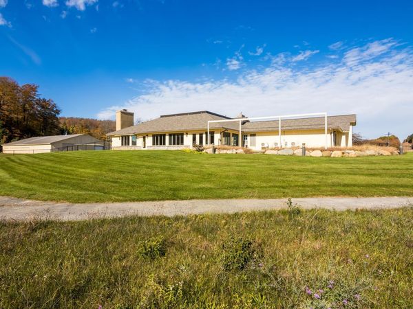 6700 Matheson Road N, Northport, MI 49670